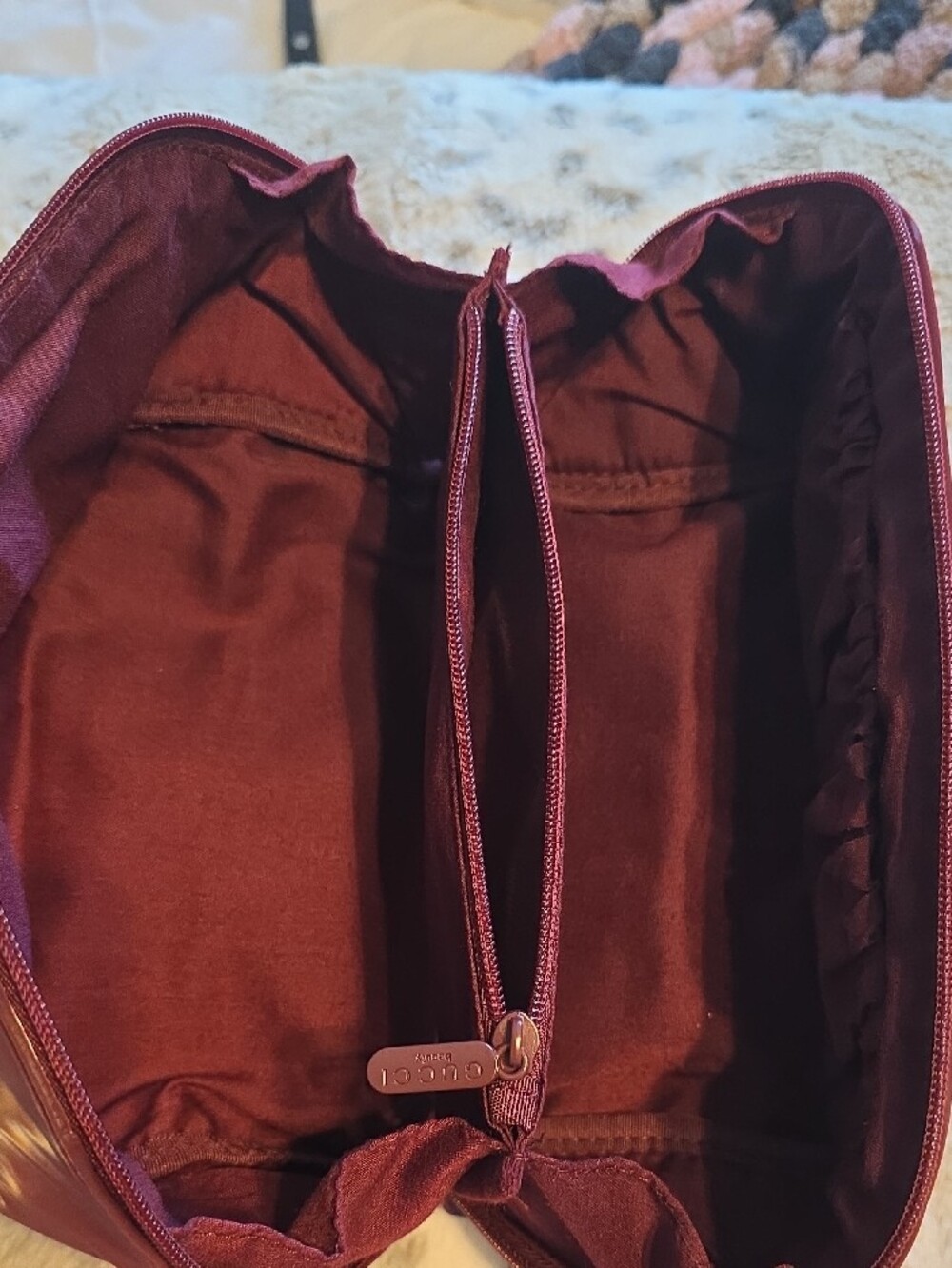 Gucci Beauty Burgundy Cosmetic Pouch - Picture 4 of 6